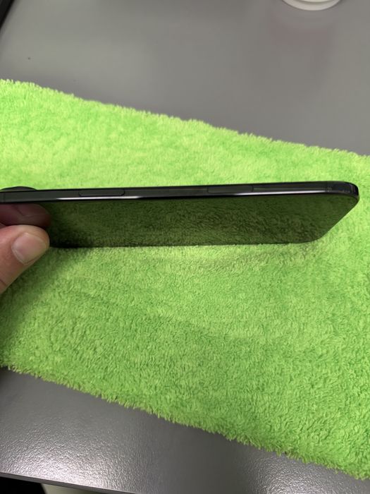 Iphone 17 AIR 256 negru schimb cu MTB electrica