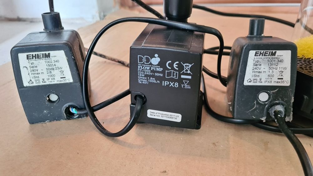 Reactoare media + pompe pentru acvarii