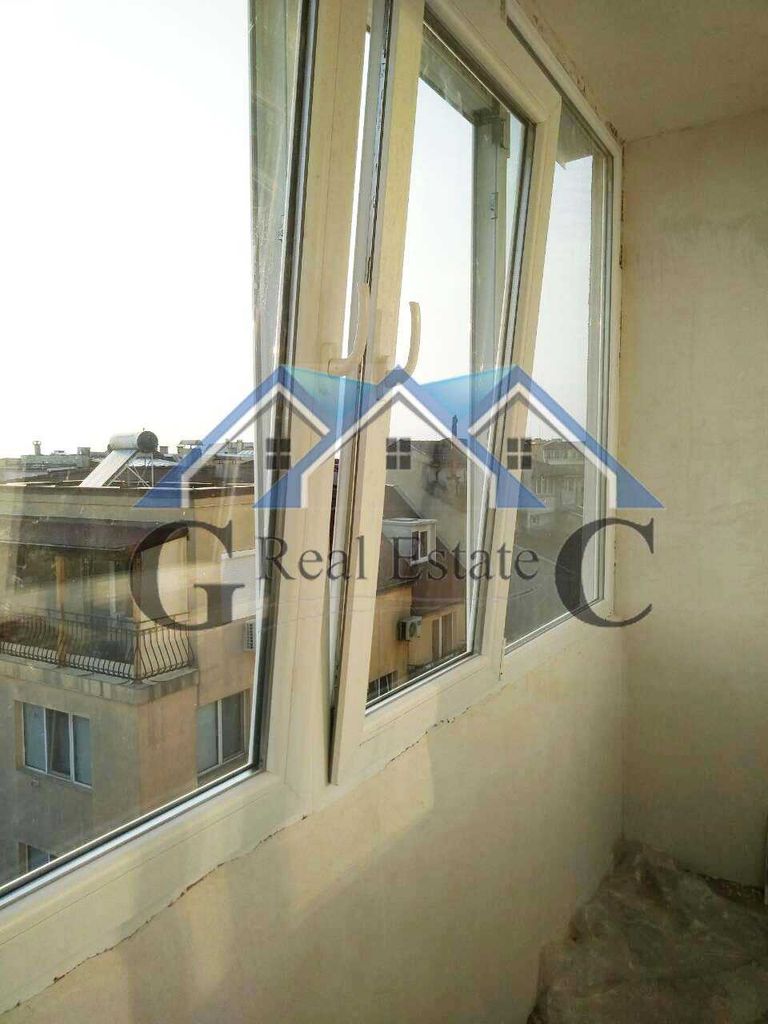 Дава се под наем  в Варна, Център - 16 кв.м за 188.7 € - Снимка #5