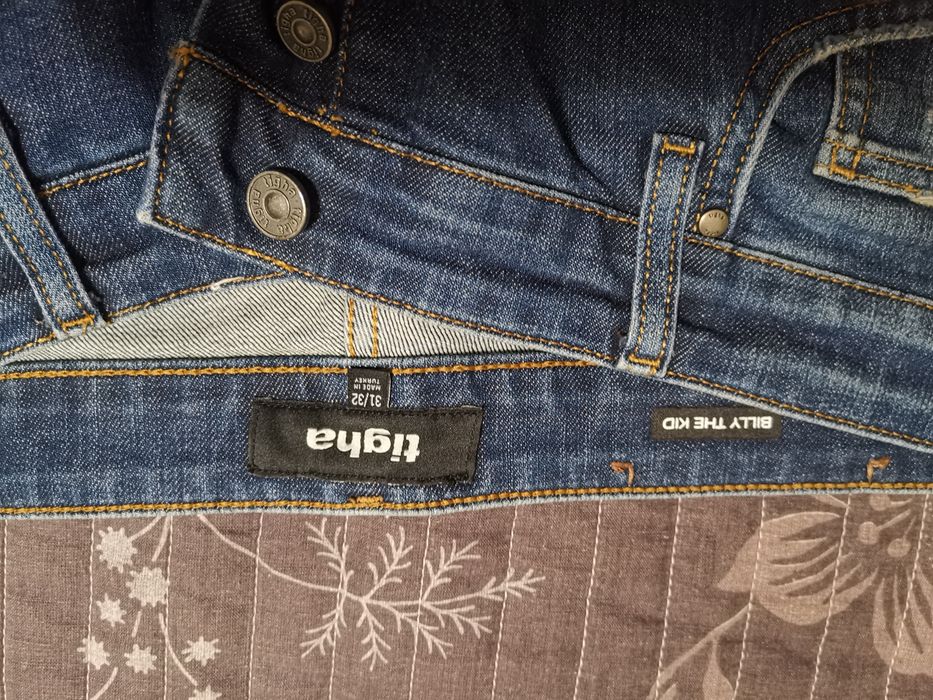 Дънки Tigha, модел Billy the kid