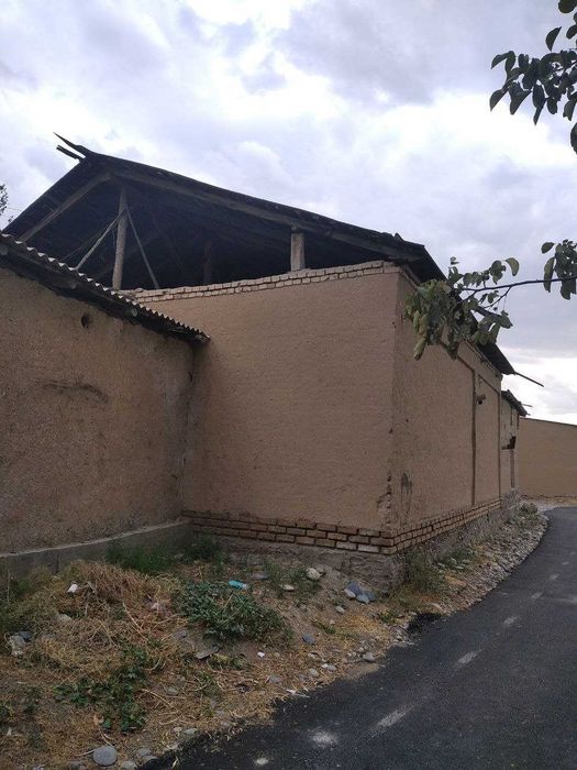 Uy sotiladi arzon va tezda