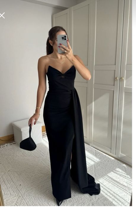 Официална рокля