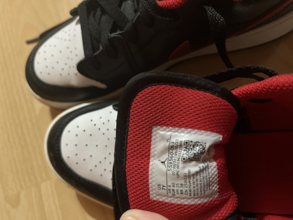 Оригинални Nike Air Jordan 1 Low — 40номер