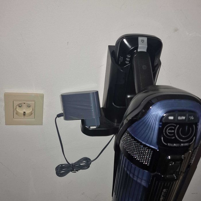 Aspirator vertical fara fir Rowenta X-Force Flex 12.60