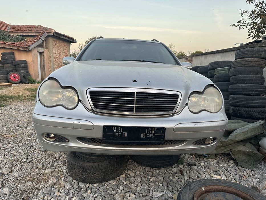 Мерцедес C 180 бензин автоматик  само на части