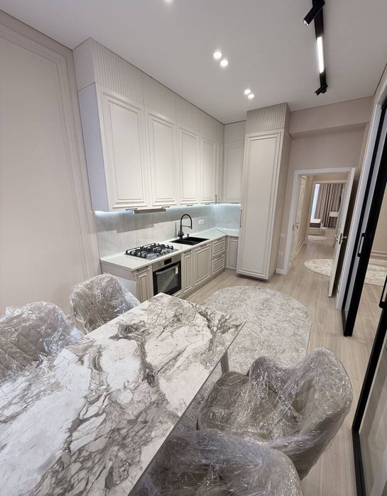 Продам 2/6/9 60м2 в ЖК Хон Сарой, ор-р: Глинка