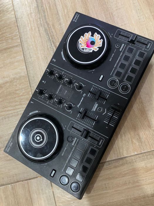 Pioneer DDJ-200 сатылады состояние 10/10