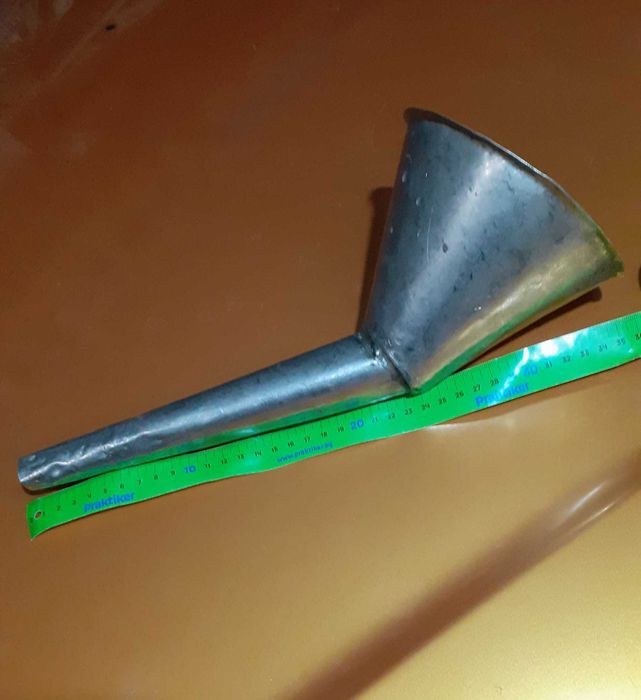 Фуния за бензин - голяма