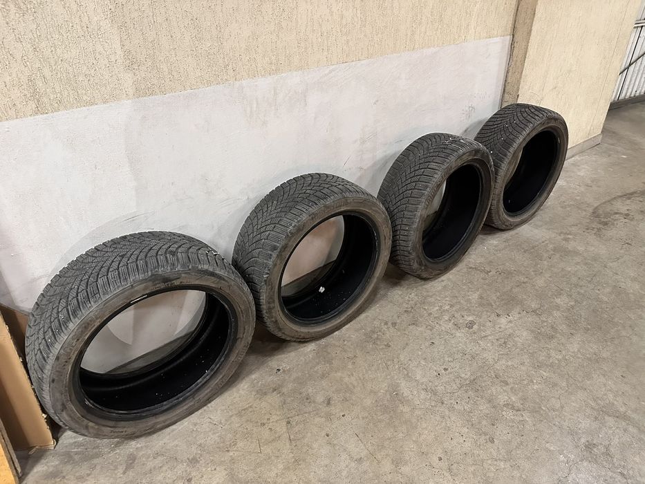 Зимни гуми BRIDGESTONE BLIZZAK 225/45 R17