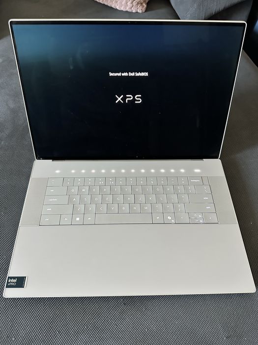 Laptop Dell XPS  16 9640 Ultra