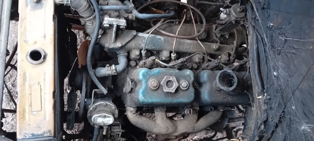 Teve 14 motor de Brașov manuala