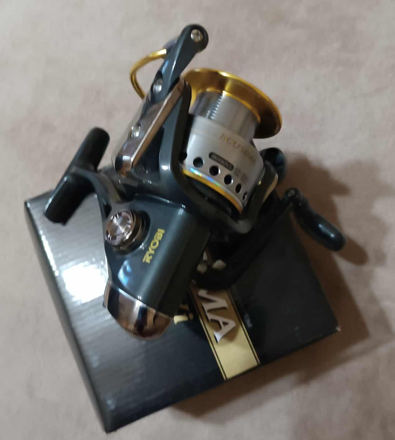Макара ,,RYOBI ECUSIMA 8000"