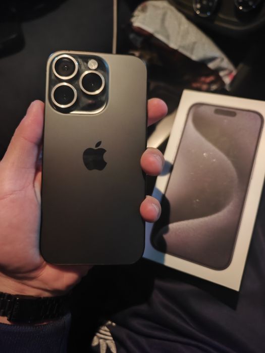 Iphone 15 pro  зың