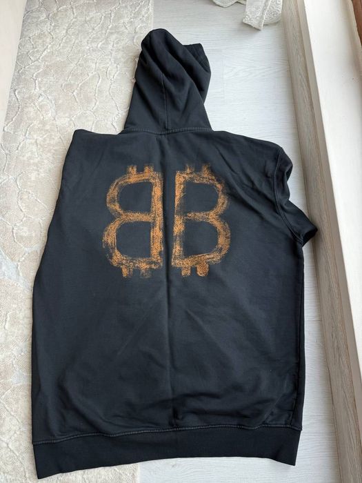 Оригинален мъжки суитчър BALENCIAGA