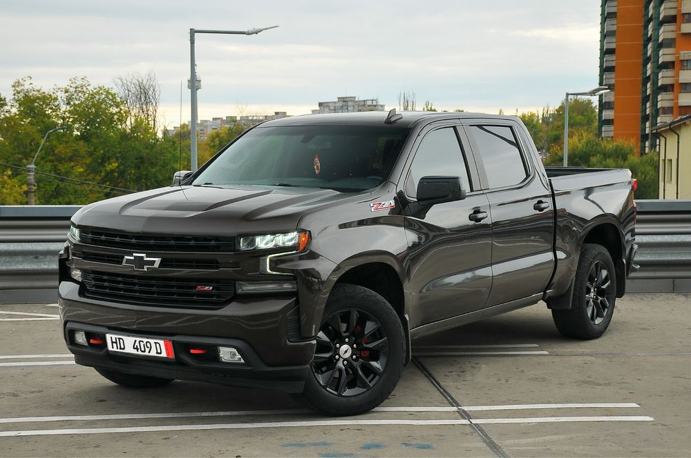 Chevrolet Silverado RST/ZL1 versiune Long/Accept unele variante