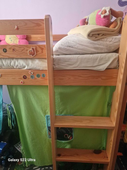 Pat inalt din lemn copil -  stare impecabila!