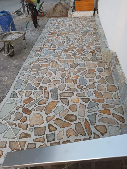 Piatra naturala de munte pentru pavaj.