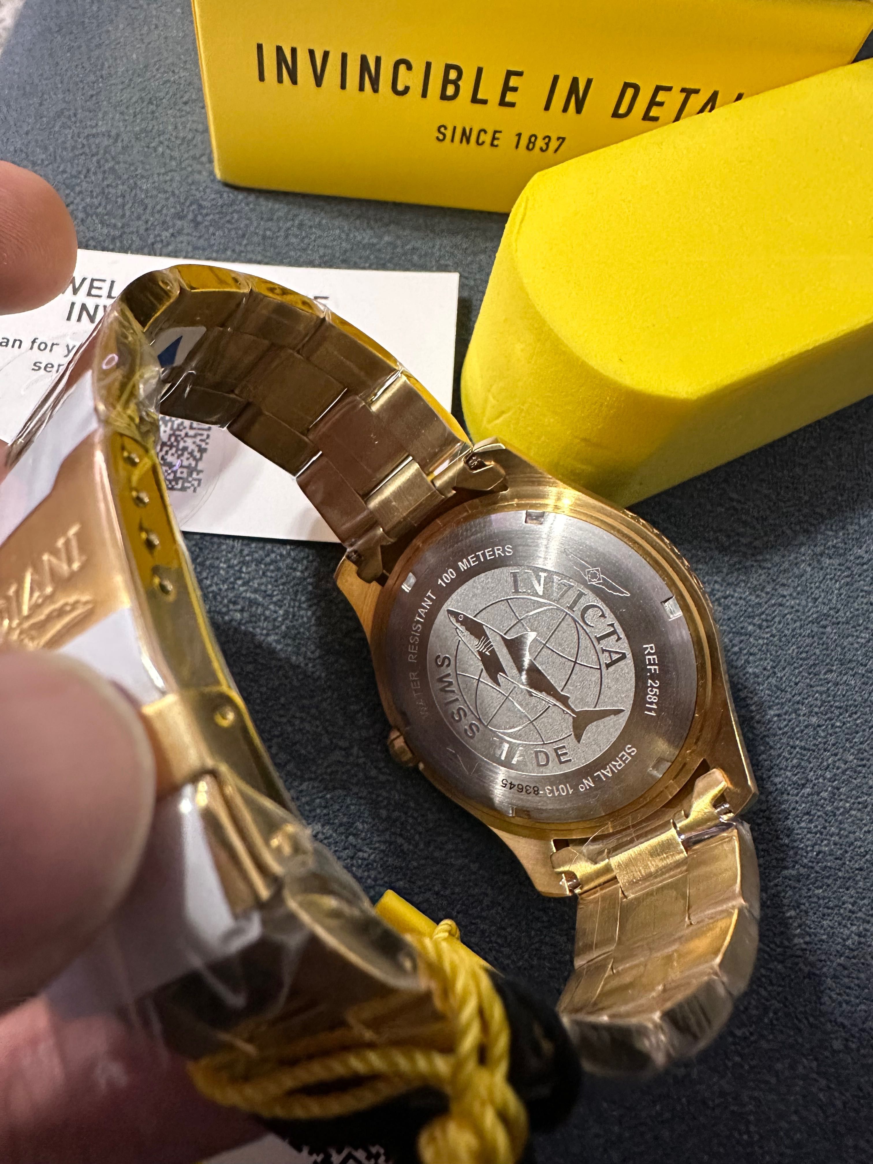 Swiss Made Invicta нов мъжки часовник