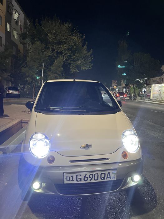 Best sotiladi 2013 kelishtirib beraman  srochna sotiladi