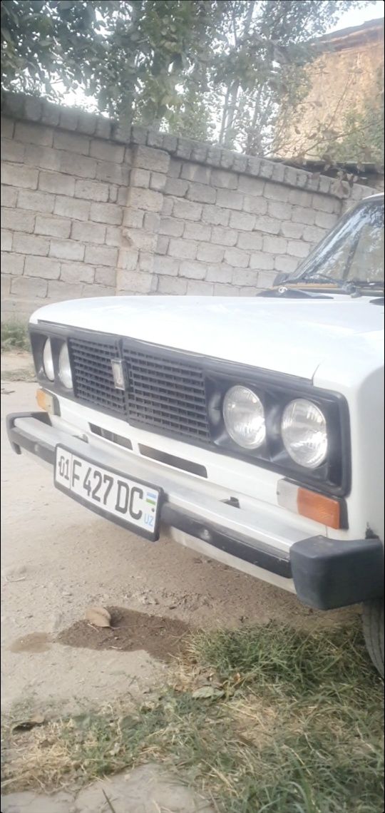 Vaz 2106 yili 1996 kanatka 5 tali mator 06 metan 80 tali