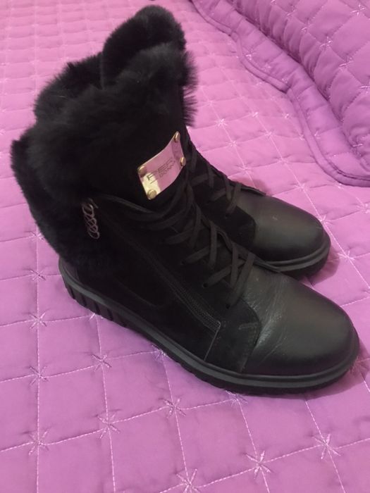 Уникални зимни боти естествена кожа, пух, заек Eva Minge, Guess,