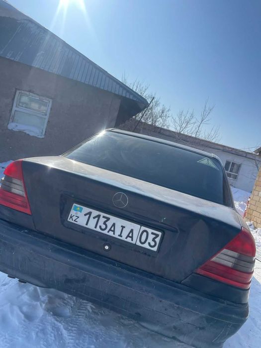 Продав автомобиль Mercedes - Benz