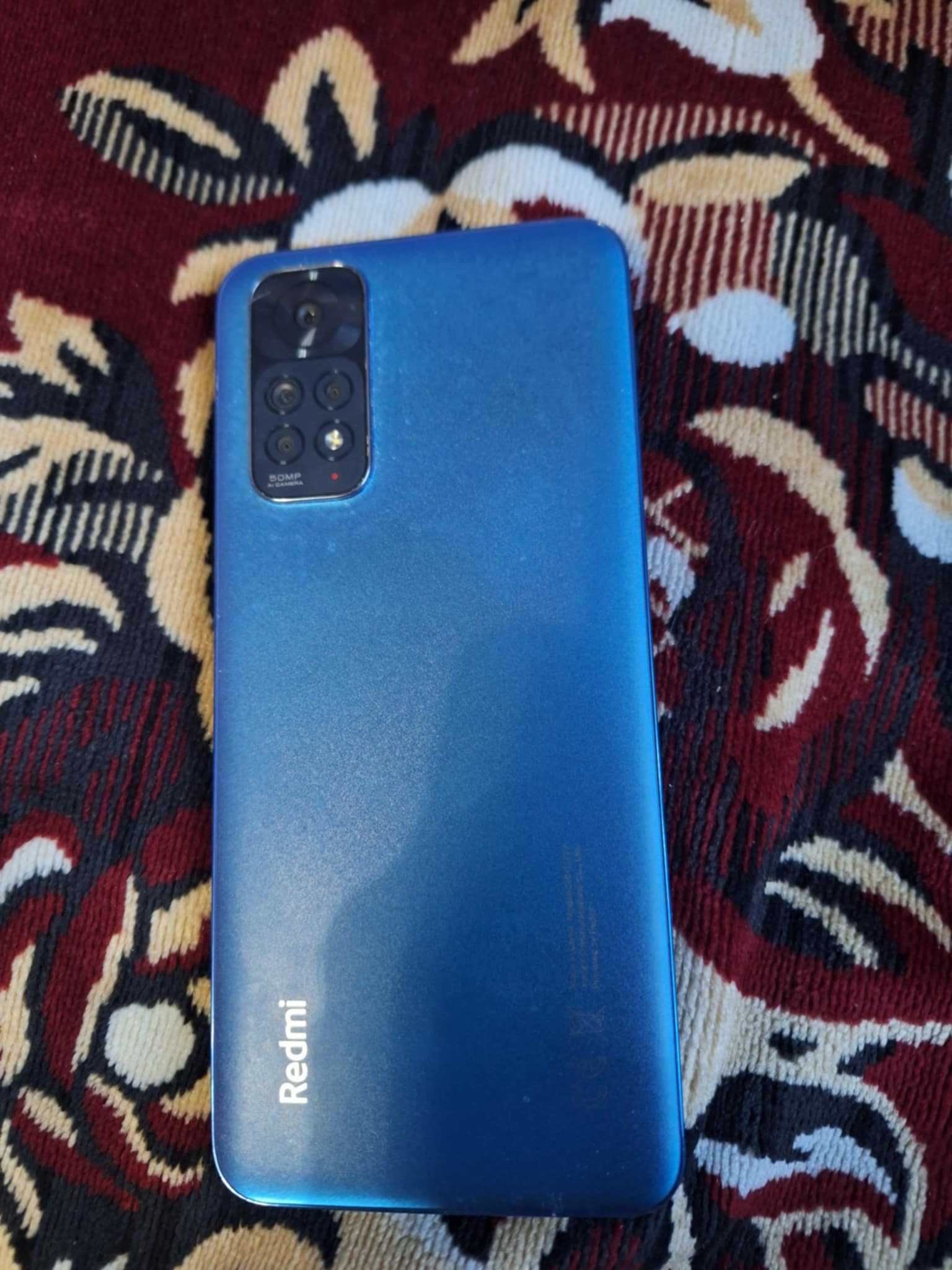 Xiaomi Note 11 + зарядно , кабел , нов протектор , кейсове .