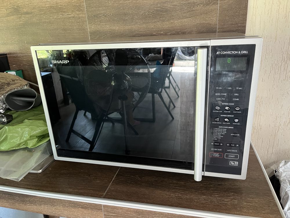 Sharp комбинирана печка