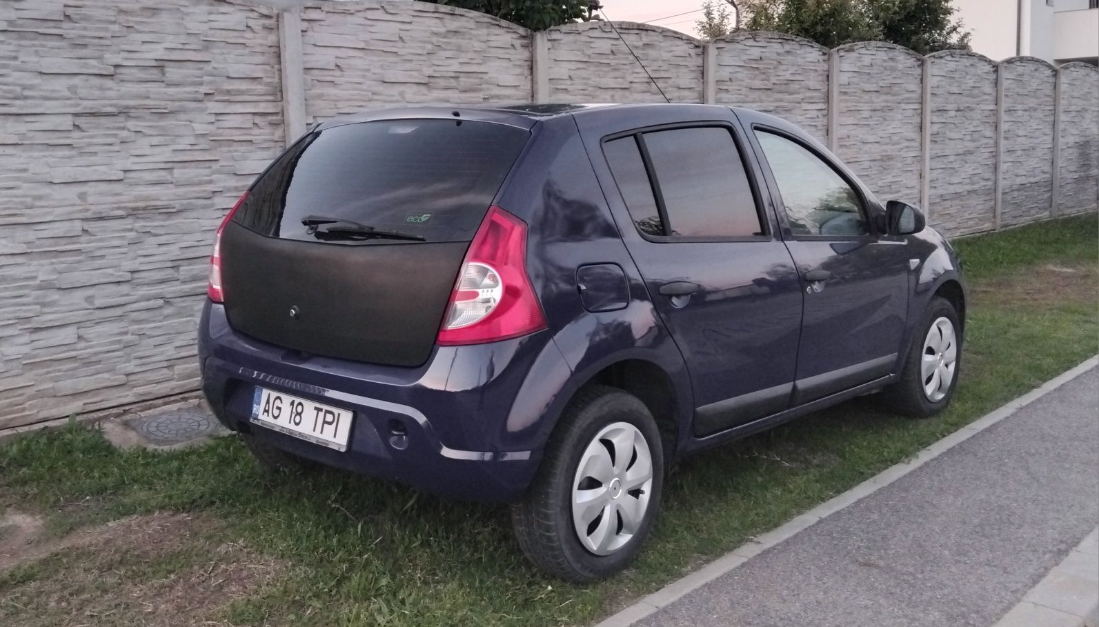 Vand Sandero, 2009