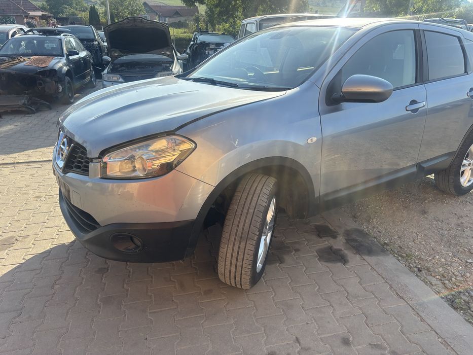 Nu gaseai bara capota far Nissan Qashqai j10 facelift acum o avem pe s