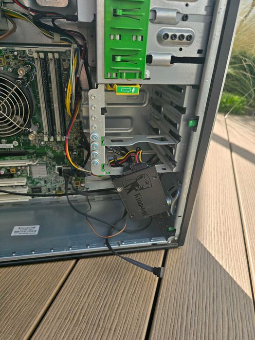 Calculator PC HP Intel Core i5-2400 4 gb RAM 112 gb SSD Win 10 pro