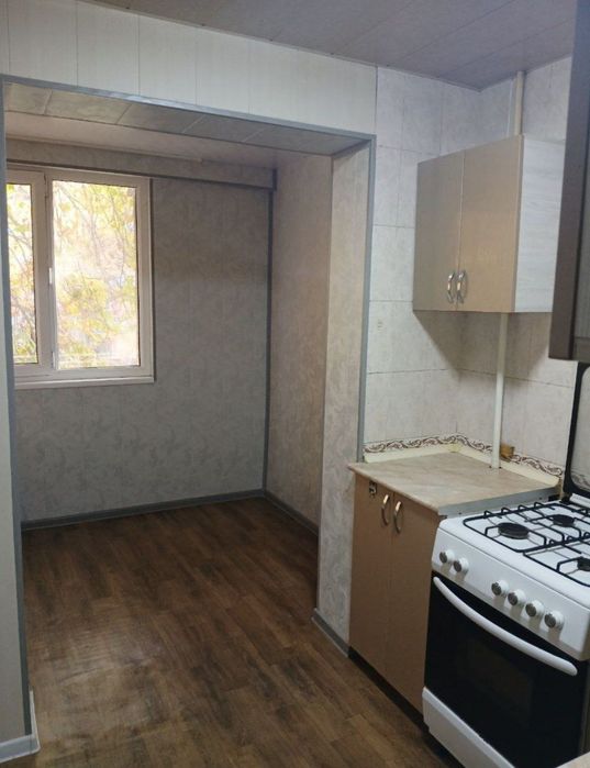 Чирчик шахар
3-микрораён   
#2-хона 2-этаж
Квартира ижарага берилад