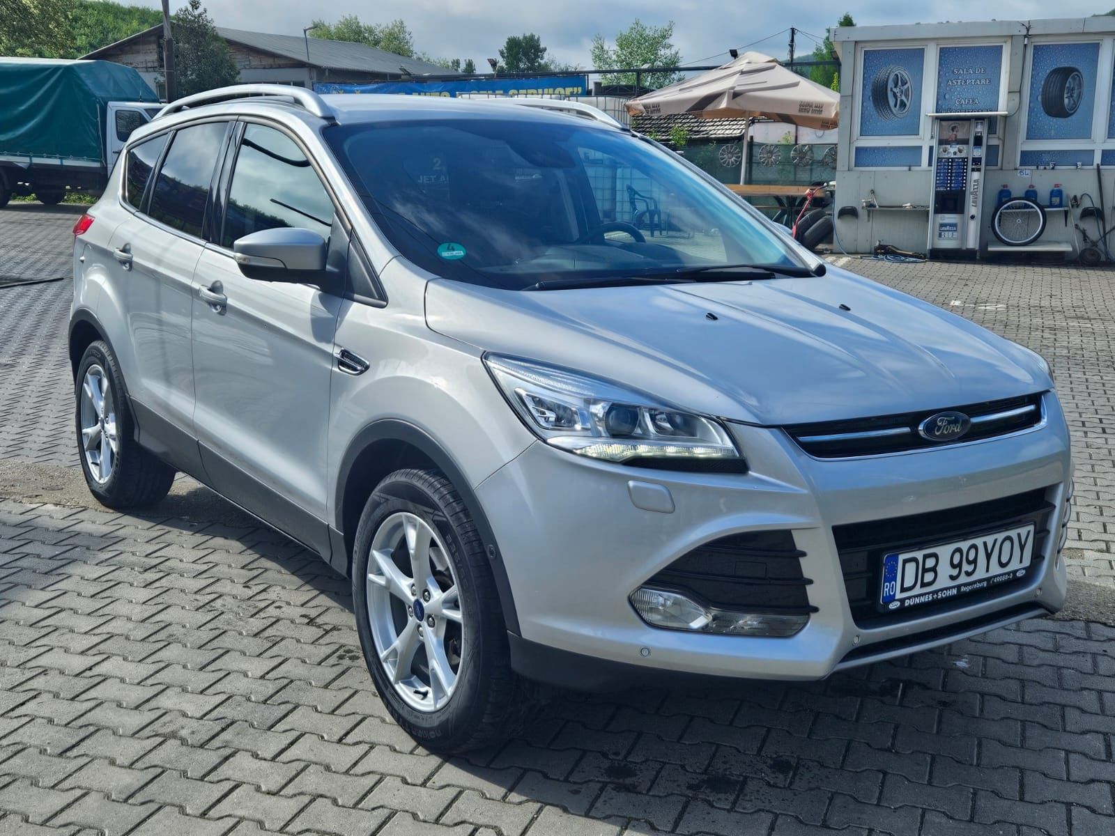 Ford Kuga 1.5benzina € 6.