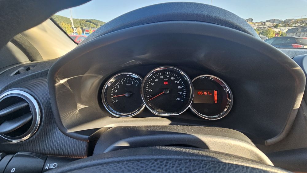Vand Dacia Sandero