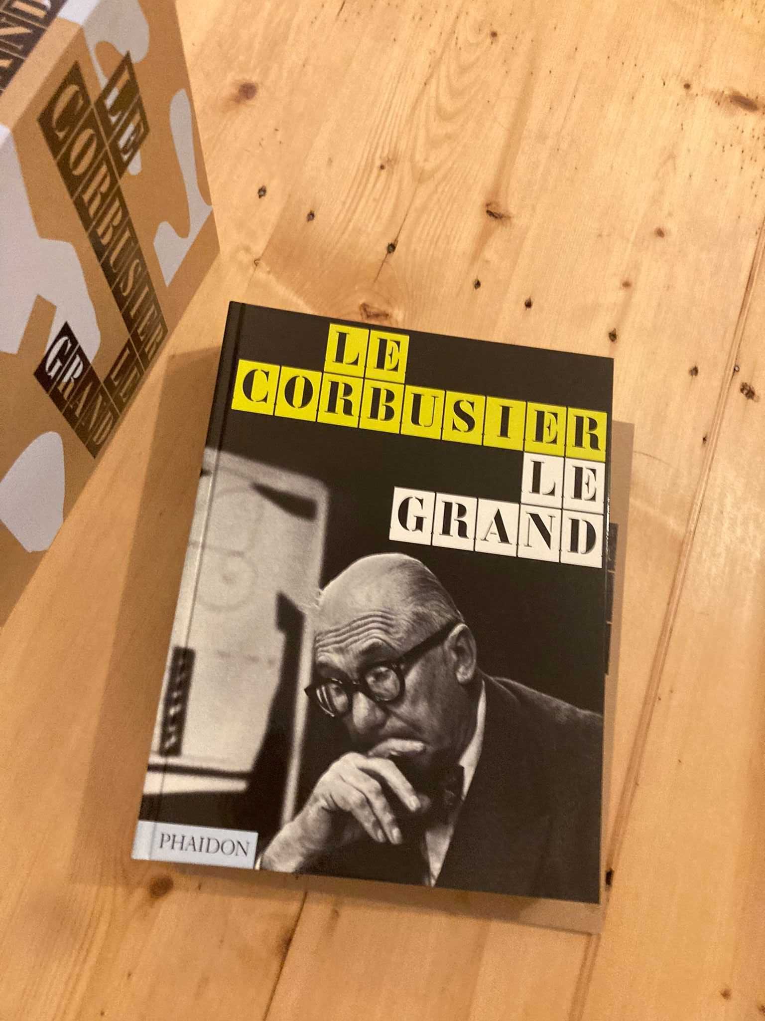 Le Corbusier Le Grand carte XXL arhitectura biografie  arta fotografie