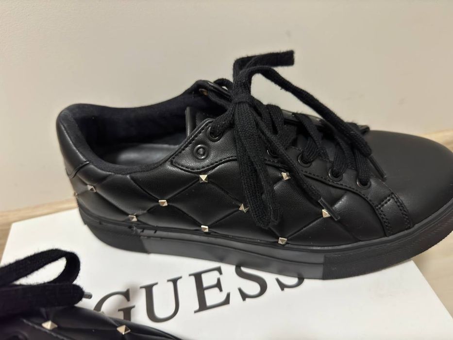 Кецове GUESS – почти нови