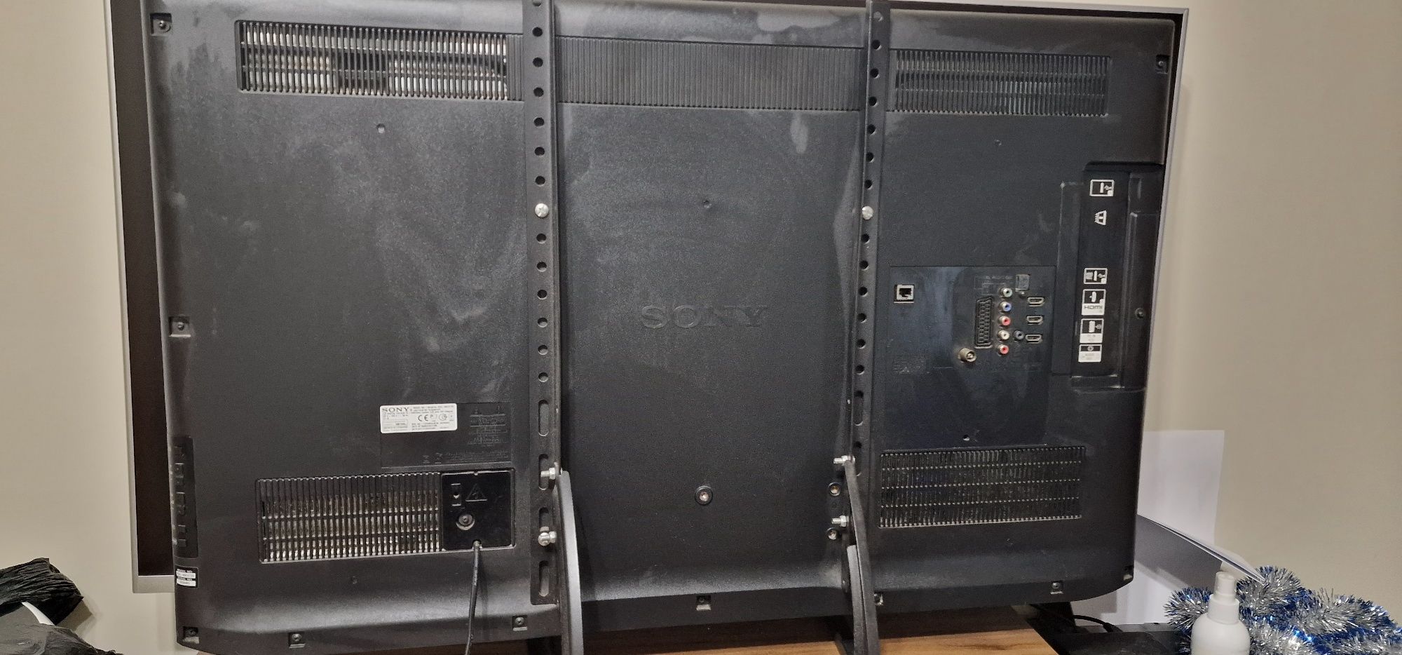 Продавам Sony bravia