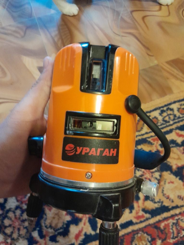 Лазерный уровень