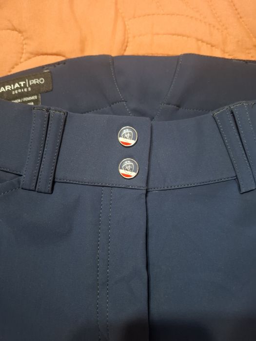 Pantaloni de echitatie, marimea 38