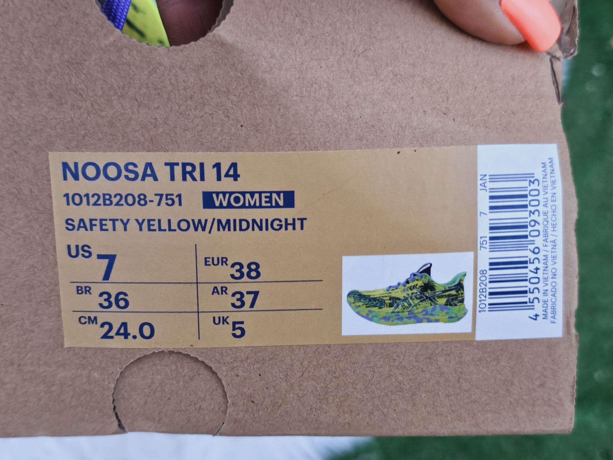 Asics Noosa TRi 14 оригинални дамски сникърси нови  38 номер