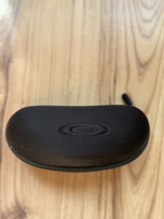 Слънчеви очила Oakley