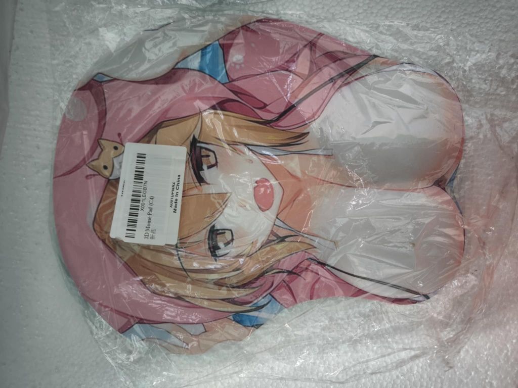 Mouse pad 3D destinat pentru barbati