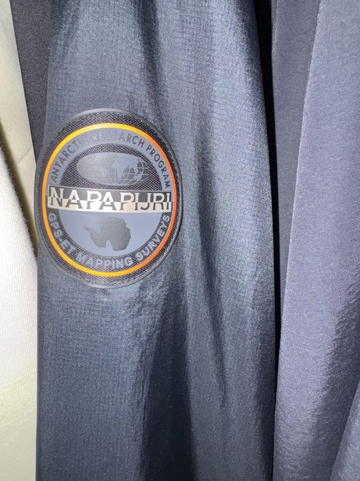 Napapijri ветровка