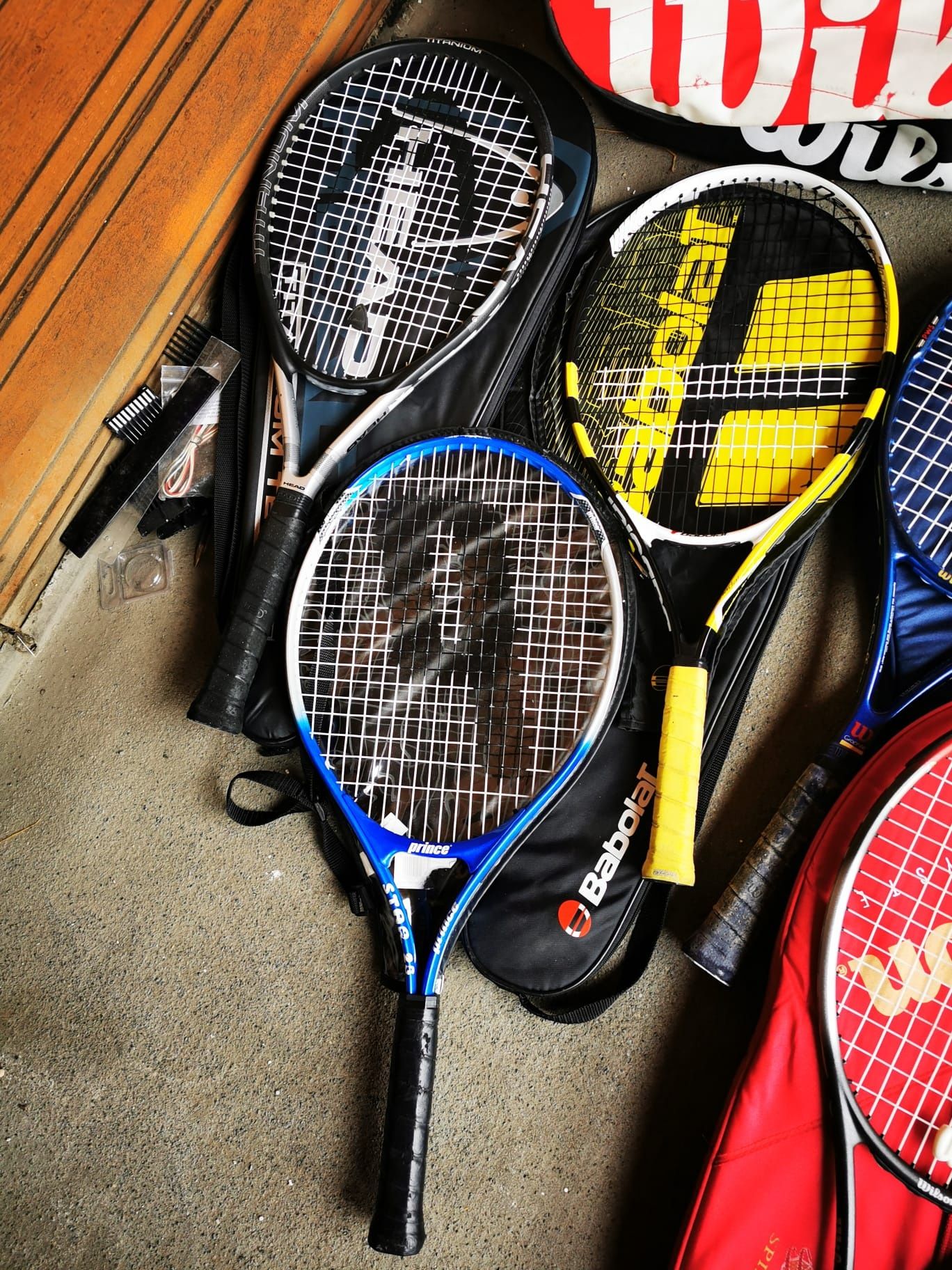 Vând paleta racheta de tenis Wilson Babolat Head Prince  stare buna