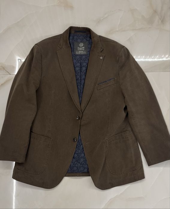 Мужской костюм , пиджаки,  брюки , куртка , водолазки даром