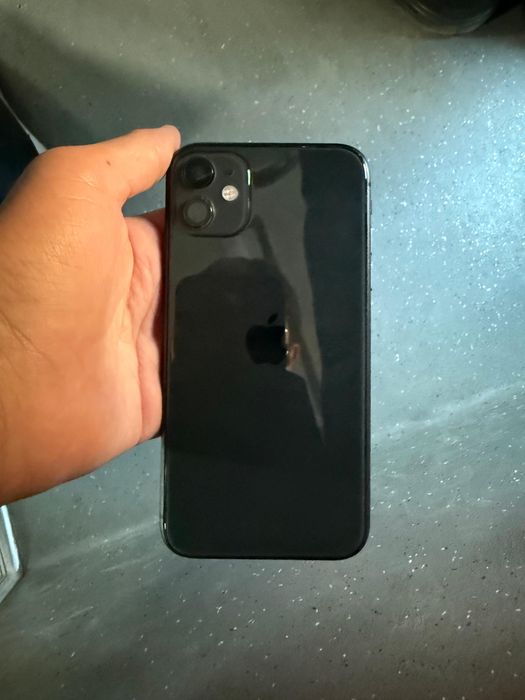 Iphone 11 в идеальном состояний