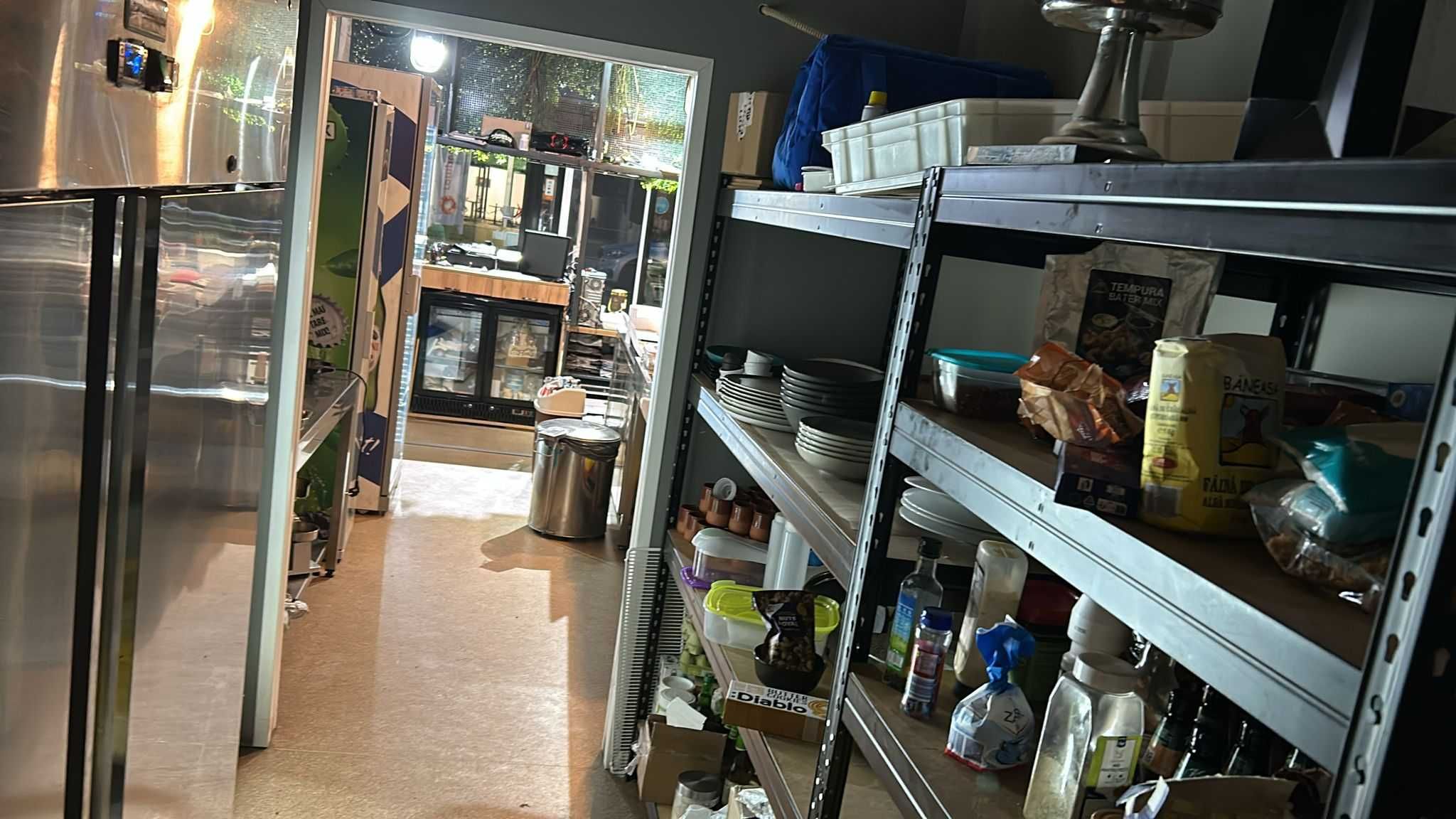Afacere la cheie! Vand restaurant complet echipat