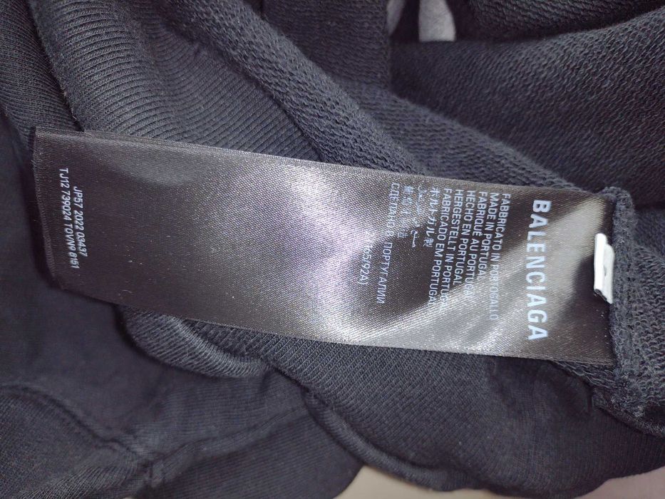 Худи BALENSIAGA.Голям размер.Чисто нов.Оригинален.