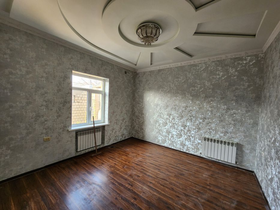 2 этаж и подвал уй сотилади