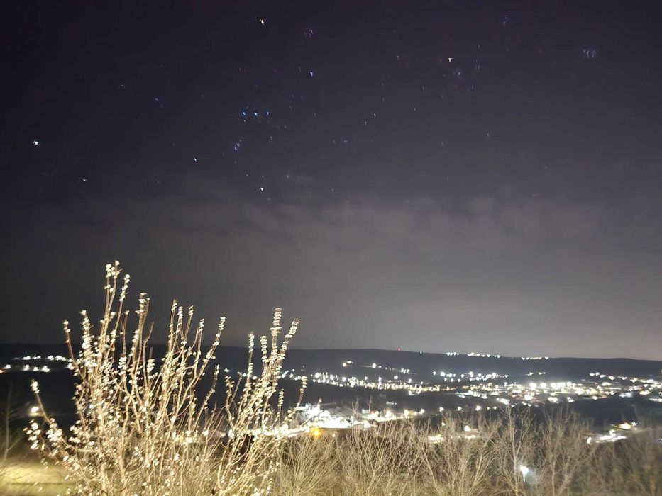 Tomesti Chicerea casa batraneasca cu teren direct de la proprietar!